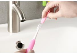 Olkerny toothbrush with clean brush
